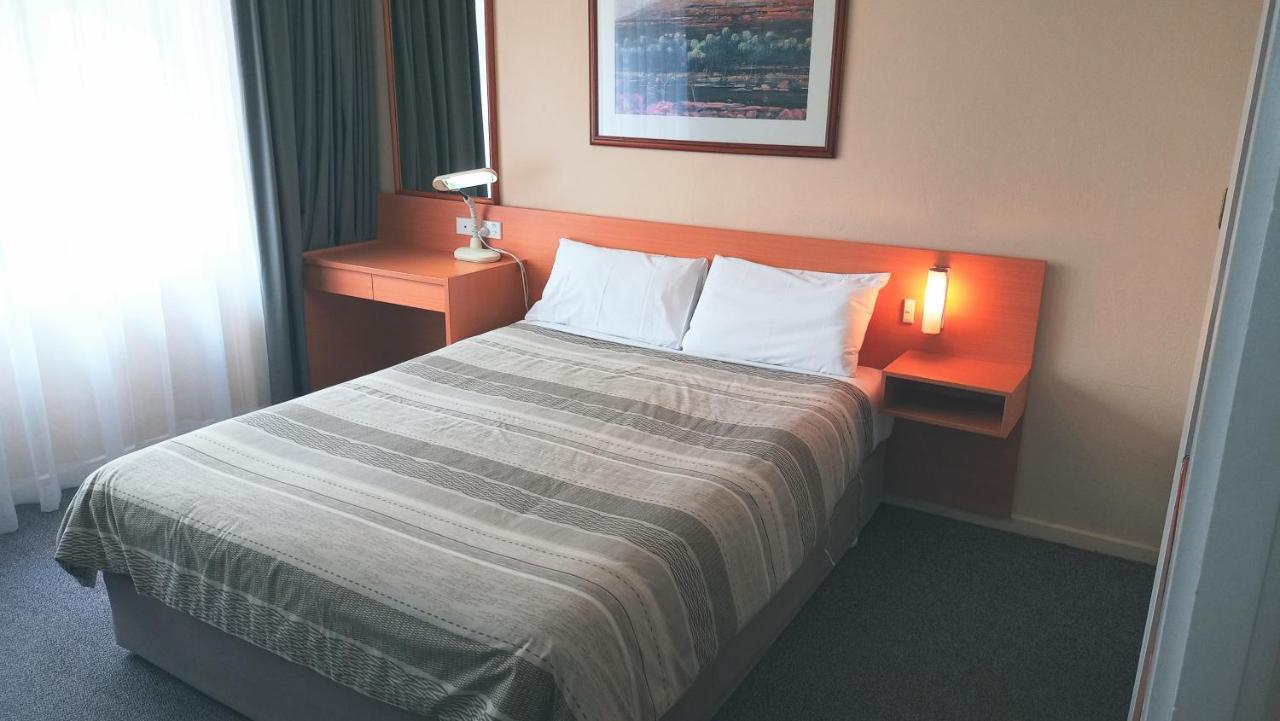 Redhill Cooma Motor Inn מראה חיצוני תמונה